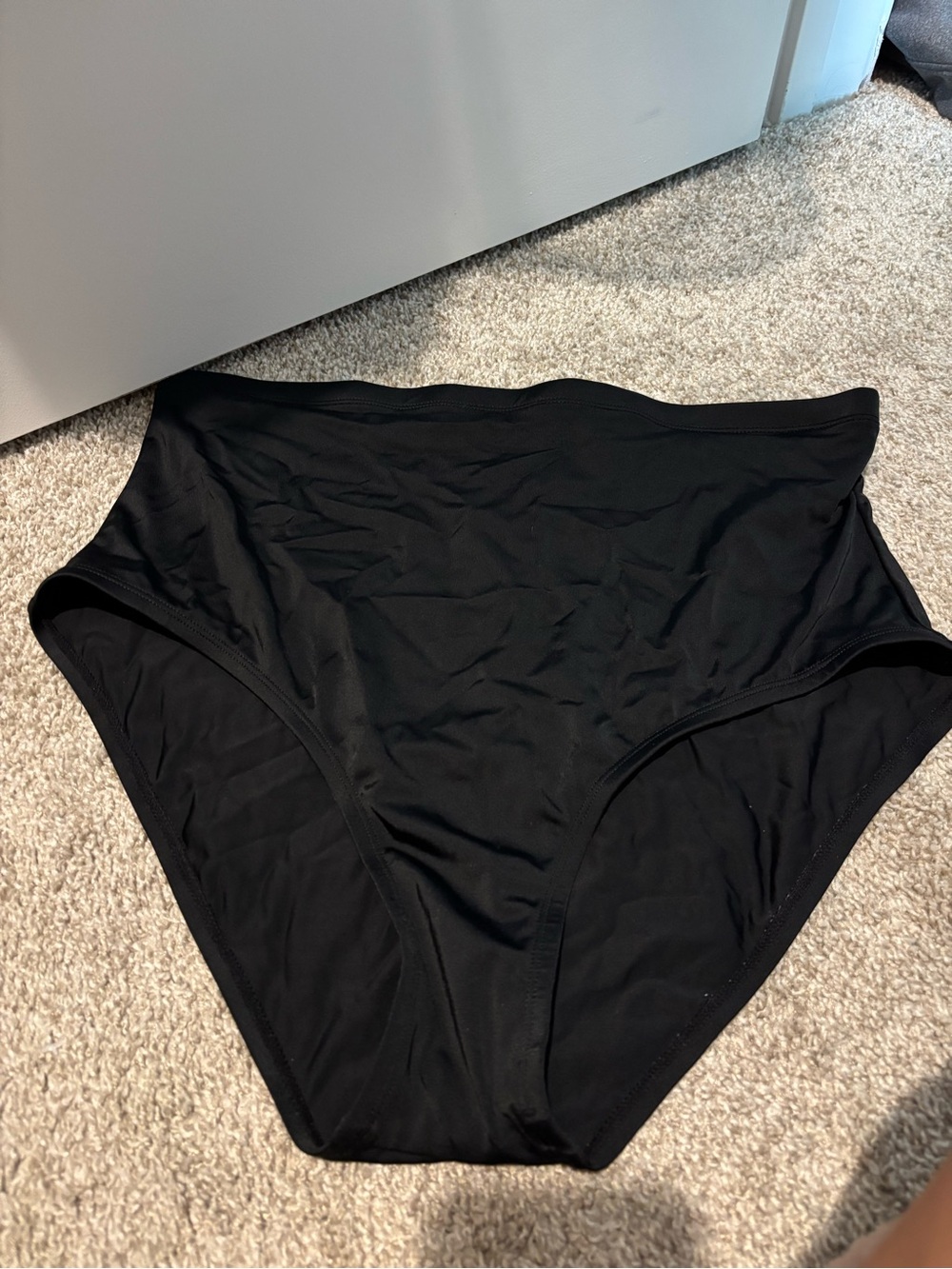 Kona Sol Black High-Waist Bikini Bottom